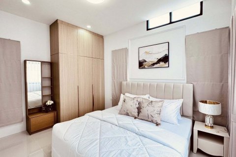 House in Pattaya, Thailand 3 bedrooms № 163000 - photo 24