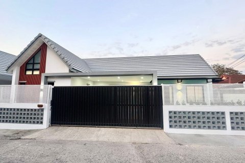 House in Pattaya, Thailand 3 bedrooms № 163000