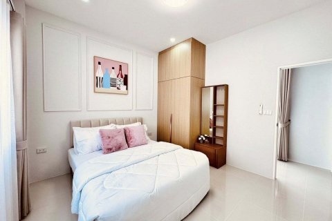 House in Pattaya, Thailand 3 bedrooms № 163000 - photo 14