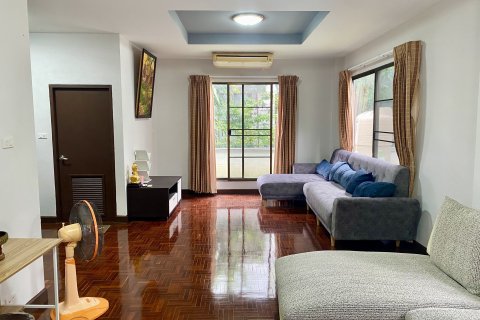 Maison à Hang Dong, Thaïlande 3 chambres № 167600 - photo 9