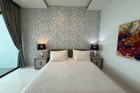 Villa in Kathu, Thailand 3 bedrooms № 167601 - photo 17