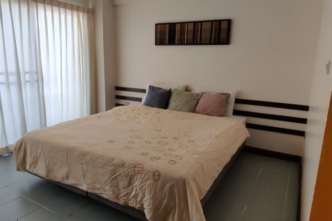 Townhouse in Ban Chang, Thailand 2 bedrooms № 167597 - photo 3