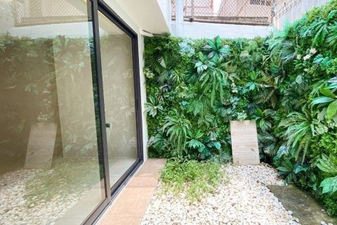 House in Watthana, Bangkok, Thailand 4 bedrooms № 160757 - photo 10