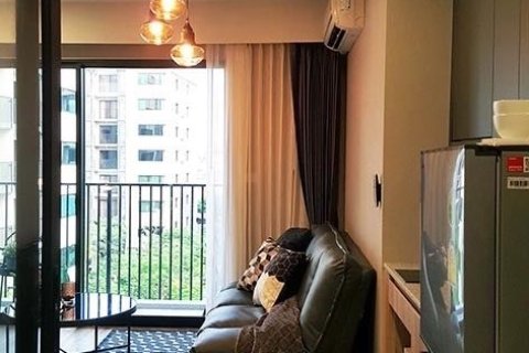 Studio in the Condo in Sathon, Bangkok, Thailand  № 160753 - photo 4