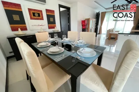Casa de 4 dormitorios en Pattaya, Tailandia № 212443 - foto 9