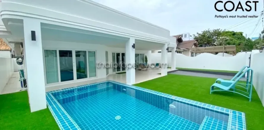 Casa de 4 dormitorios en Jomtien Beach, Pattaya, Tailandia № 212437