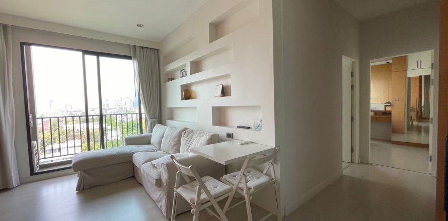 Condo à Huai Khwang, Bangkok, Thaïlande, 2 chambres  № 170866