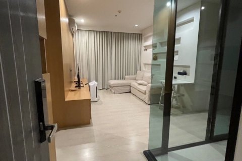 Condo à Huai Khwang, Bangkok, Thaïlande, 2 chambres  № 170866 - photo 6