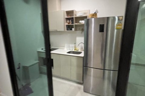 Condo à Huai Khwang, Bangkok, Thaïlande, 2 chambres  № 170866 - photo 7