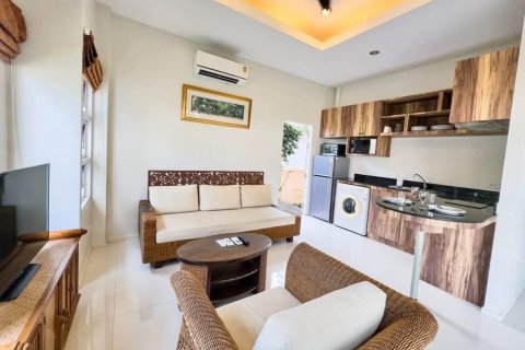 Villa in Phuket, Thailand 2 bedrooms № 170870 - photo 2