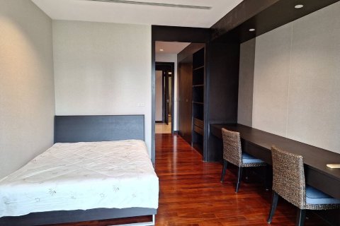 Condo à Sathon, Bangkok, Thaïlande, 3 chambres № 170868 - photo 7