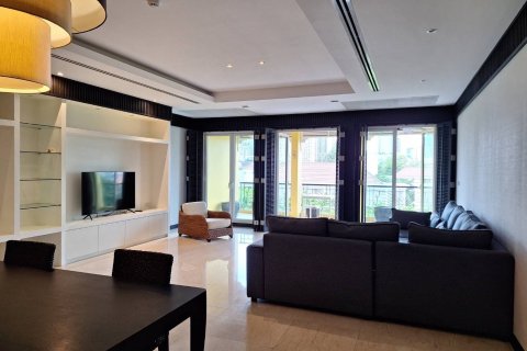 Condo à Sathon, Bangkok, Thaïlande, 3 chambres № 170868 - photo 3