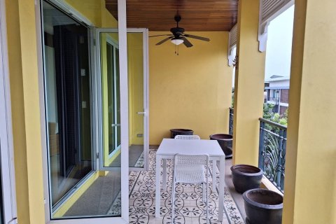 Condo à Sathon, Bangkok, Thaïlande, 3 chambres № 170868 - photo 4