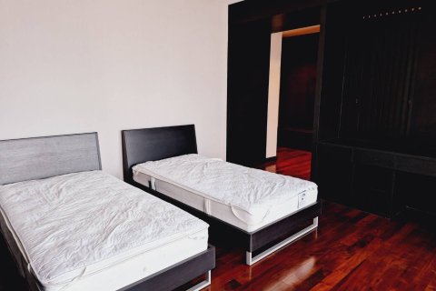 Condo à Sathon, Bangkok, Thaïlande, 3 chambres № 170868 - photo 16