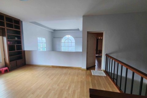 Maison à Chiang Mai, Thaïlande 3 chambres № 163540 - photo 9