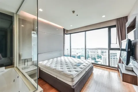 Condo in Bang Rak, Bangkok, Thailand, 2 bedrooms  № 163538 - photo 9