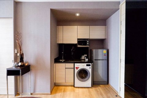 Студия в кондо в Клонг Тоэй, Бангкок, Таиланд № 163542 - фото 9