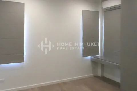 House in Phuket, Thailand 4 bedrooms № 152314 - photo 19