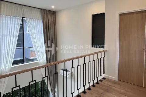 House in Phuket, Thailand 4 bedrooms № 152314 - photo 14