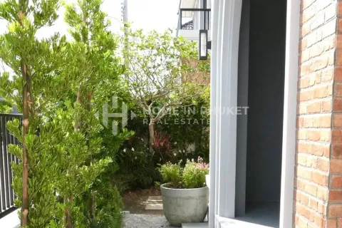 House in Phuket, Thailand 4 bedrooms № 152314 - photo 23