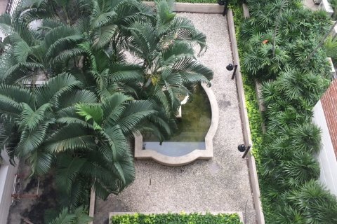 Кондоминиум с 2 спальнями в Дусите, Бангкок, Таиланд № 138430 - фото 11