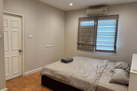 Townhouse in Prawet, Bangkok, Thailand 3 bedrooms № 138445 - photo 9