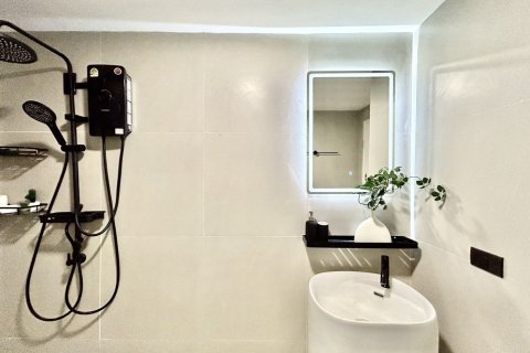 Кондоминиум с 2 спальнями в Суан Луанге, Бангкок, Таиланд № 171957 - фото 10