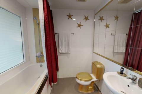 Studio dans le Condo à Bang Na, Bangkok, Thaïlande № 171960 - photo 15