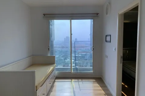 Studio in the Condo in Ratchathewi, Bangkok, Thailand  № 157087