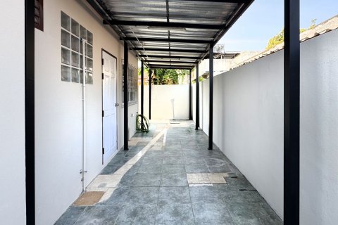 House in Suan Luang, Bangkok, Thailand 4 bedrooms № 173435 - photo 8