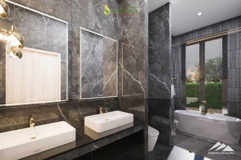 Villa in Chiang Mai, Thailand 5 bedrooms № 122823 - photo 12