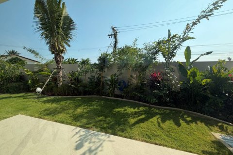 Villa in Hua Hin, Thailand 3 bedrooms № 169736 - photo 13