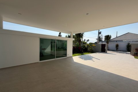 Villa in Hua Hin, Thailand 3 bedrooms № 169735 - photo 10