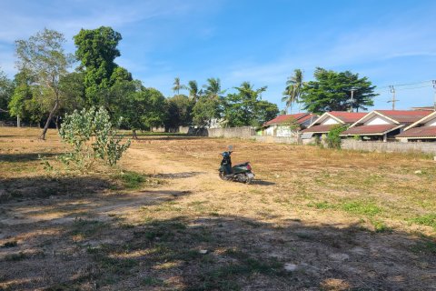 Land in Ko Samui, Thailand 6400 sq.m. № 139908 - photo 22