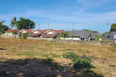 Land in Ko Samui, Thailand 6400 sq.m. № 139908 - photo 24