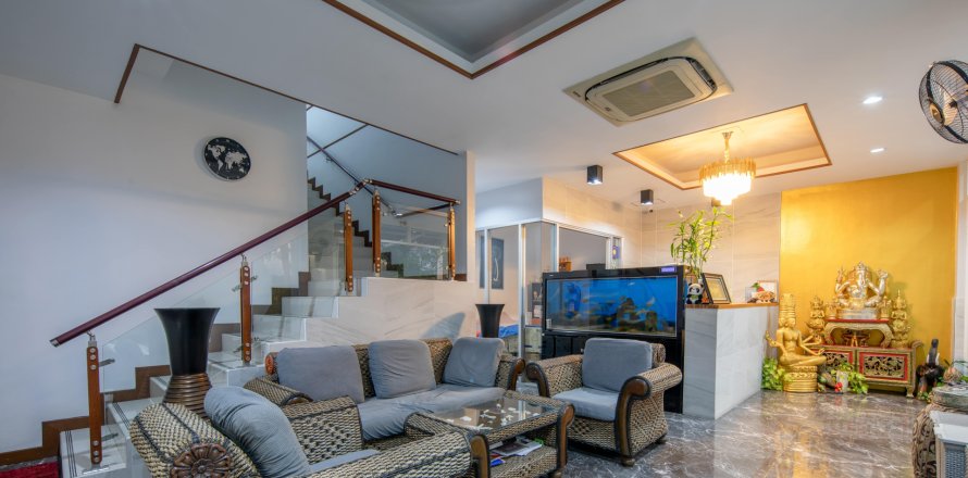 Отель в Пхукете, Таиланд  № 139909