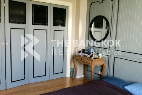 Condo in Bangkok, Thailand, 2 bedrooms № 197389