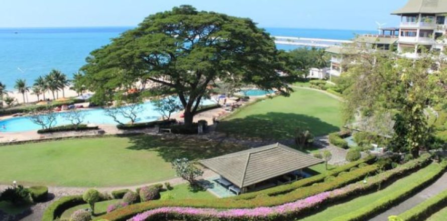 Apartment on Jomtien Beach, Pattaya, Thailand 3 bedrooms № 193220