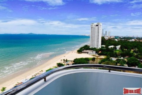 Apartment on Jomtien Beach, Pattaya, Thailand 3 bedrooms № 193219
