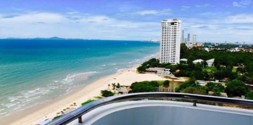 Apartment on Jomtien Beach, Pattaya, Thailand 3 bedrooms № 193219