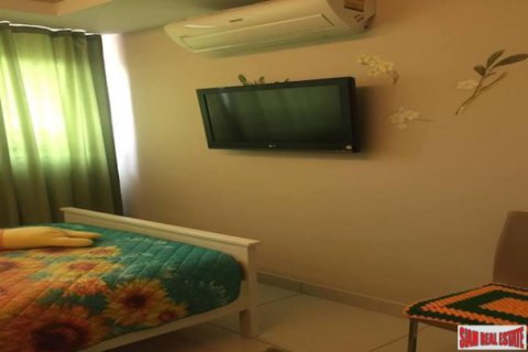 Apartment on Jomtien Beach, Pattaya, Thailand 2 bedrooms № 193217 - photo 4