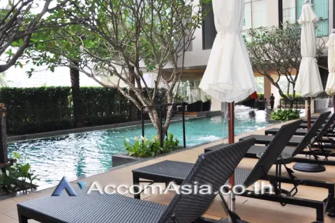 Condominio de 1 dormitorio en Watthana, Bangkok, Tailandia № 214437 - foto 11