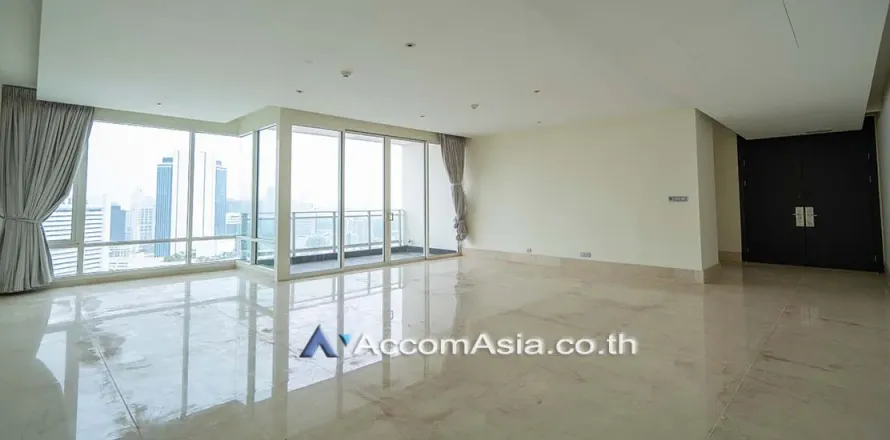 Eigentumswohnung in Bang Rak, Bangkok, Thailand, 3 Schlafzimmer  № 218500