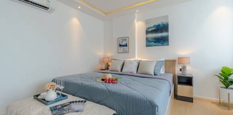Studio dans le Condo à Pattaya, Thaïlande  № 204373