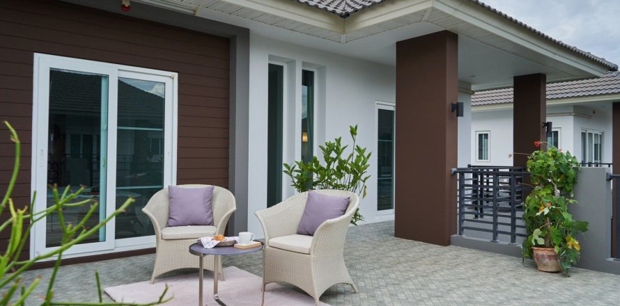 Maison à Hang Dong, Thaïlande 3 chambres № 173104