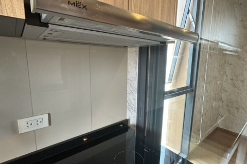 Studio dans le Condo à Watthana, Bangkok, Thaïlande  № 173109 - photo 3