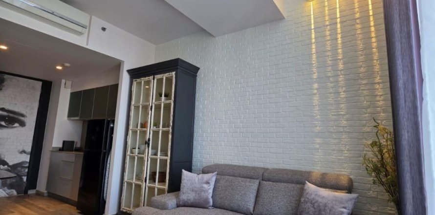 Studio dans le Condo à Khlong Toei, Bangkok, Thaïlande  № 170526