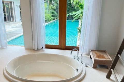 Villa in Phuket, Thailand 3 bedrooms № 140325 - photo 16