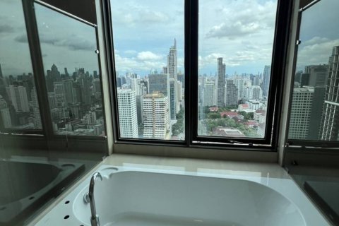 Penthouse in Bangkok, Thailand 5 bedrooms № 146970 - photo 4