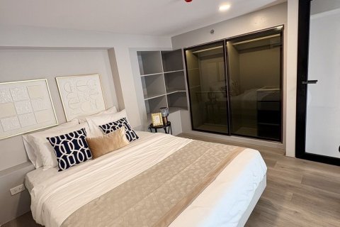 Studio in the Condo in Khlong Toei, Bangkok, Thailand № 142744 - photo 8